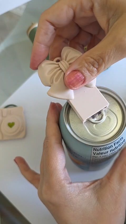Can opener keychain + name video thumbnail
